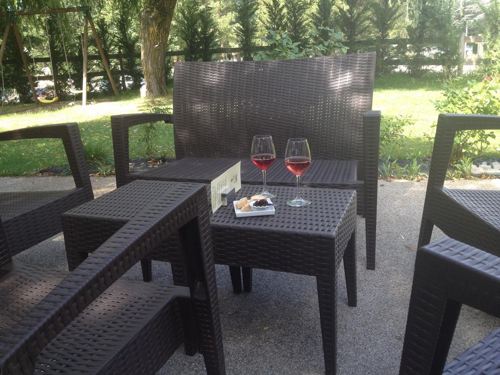Logis Hotel Le Lac Embrun Kültér fotó