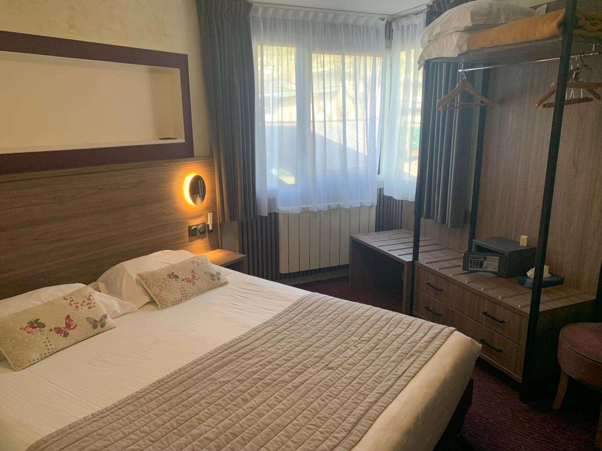 Logis Hotel Le Lac Embrun Kültér fotó