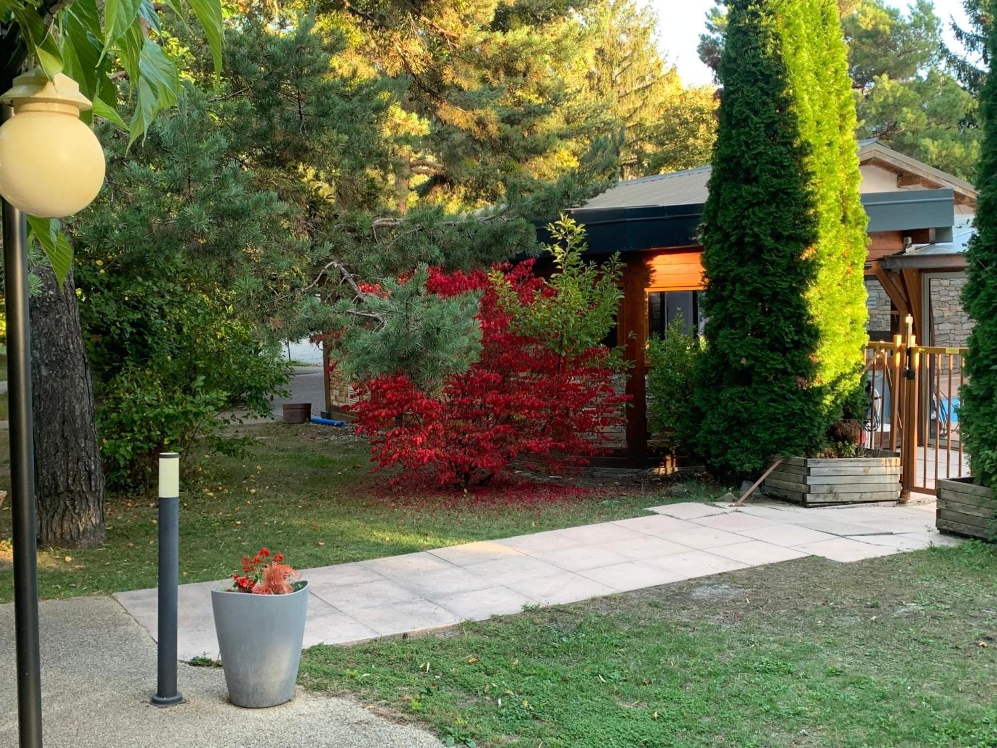 Logis Hotel Le Lac Embrun Kültér fotó