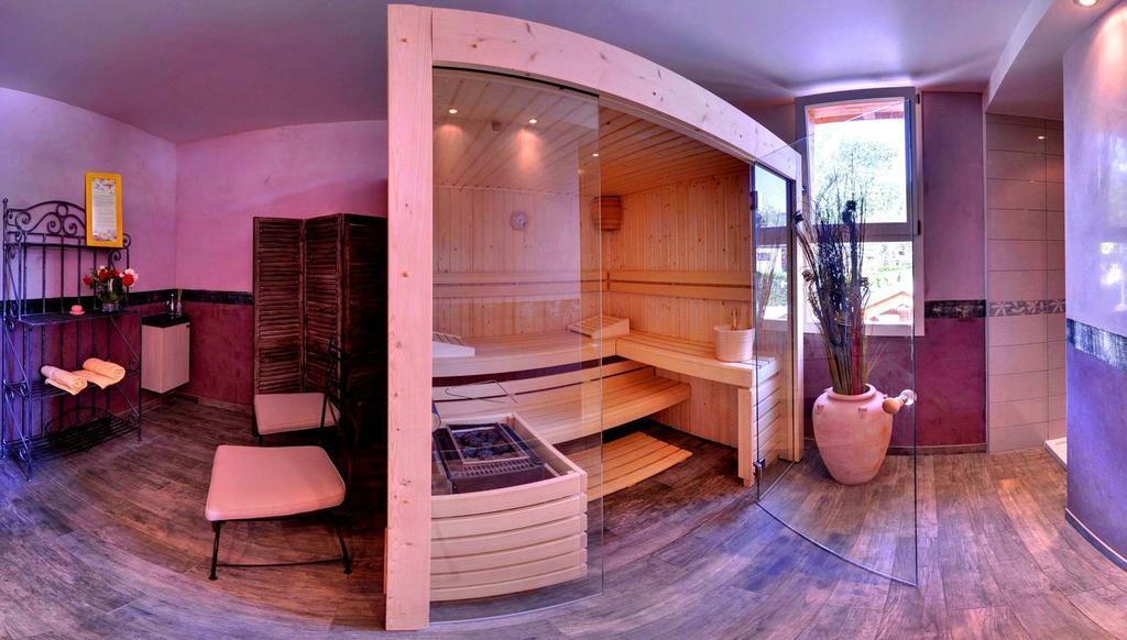 Logis Hotel Le Lac Embrun Kültér fotó